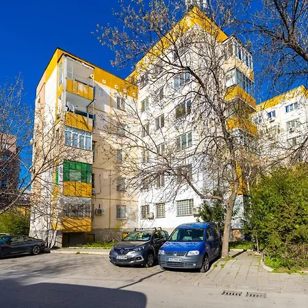 1-bedroom Flat With Balcony In By Flat Mаnager